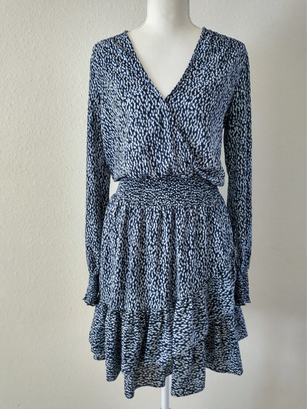 Michael Kors Smocked Waist Faux Wrap Dress Navy Long Sleeve Ruffle Boho S 37"